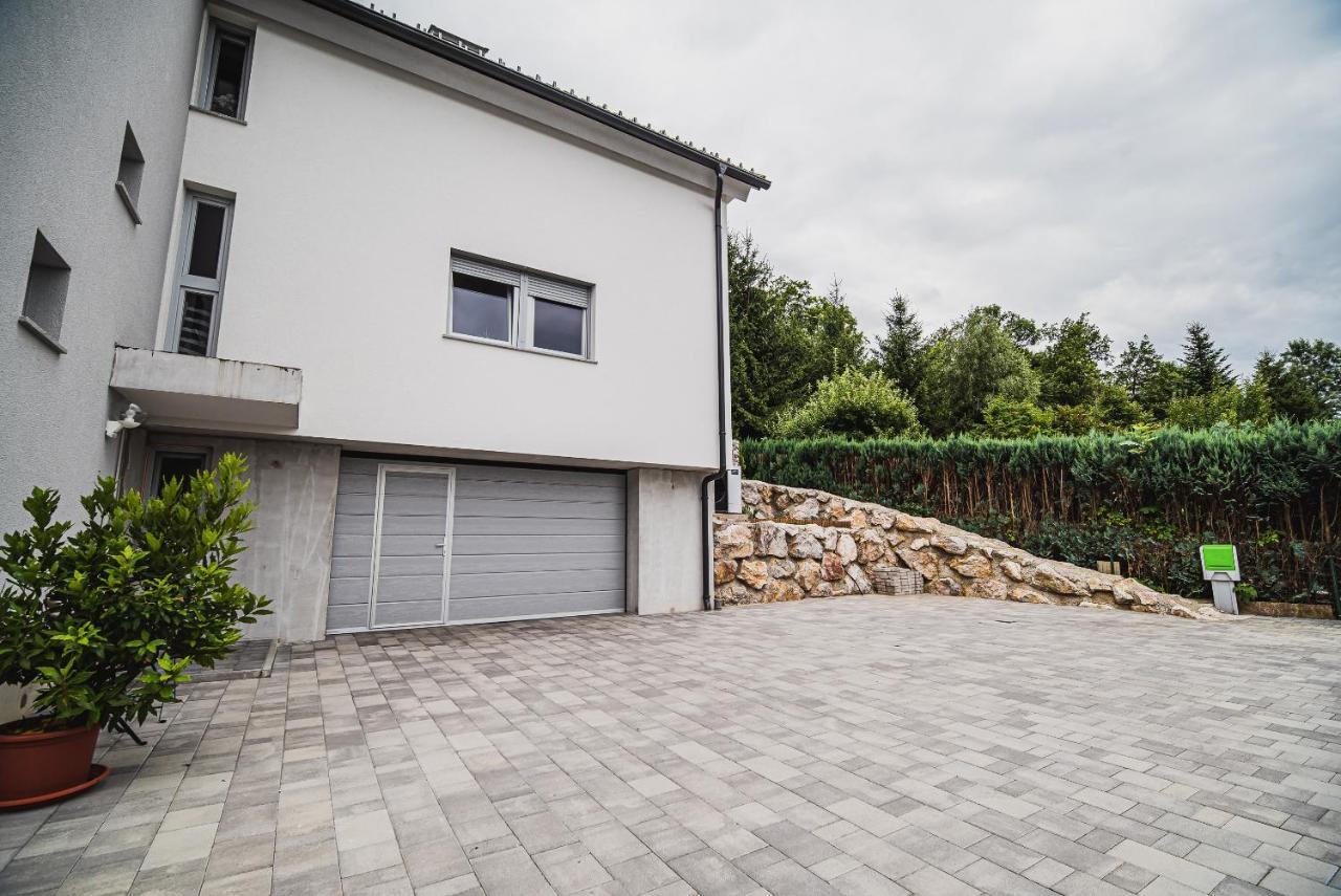 Apartments Rozalija 普雷德沃尔 外观 照片